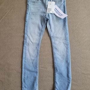 Toddler jeans size: 4t-5t